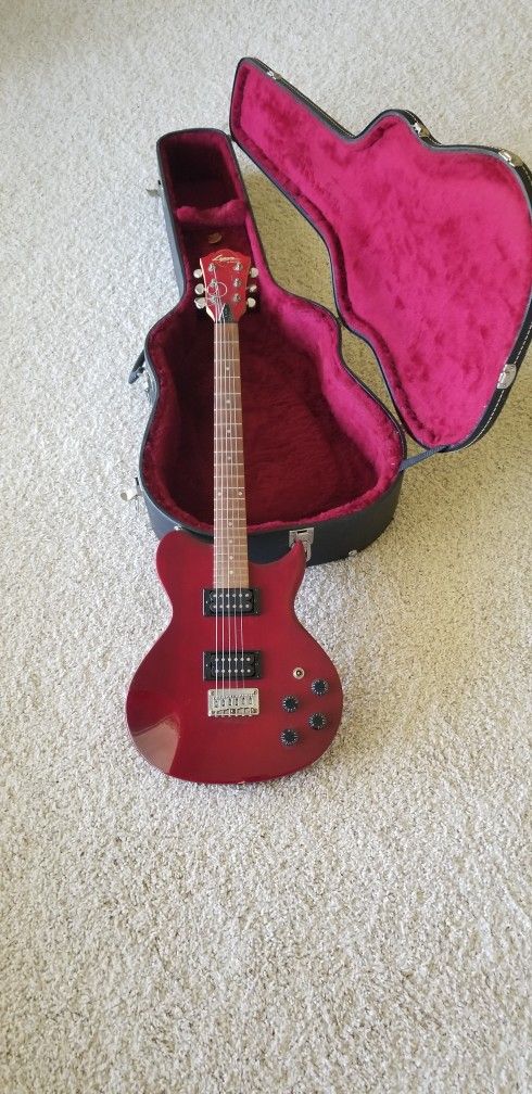 $75! Electric Guitar Washburn Lyon L115 W/case!