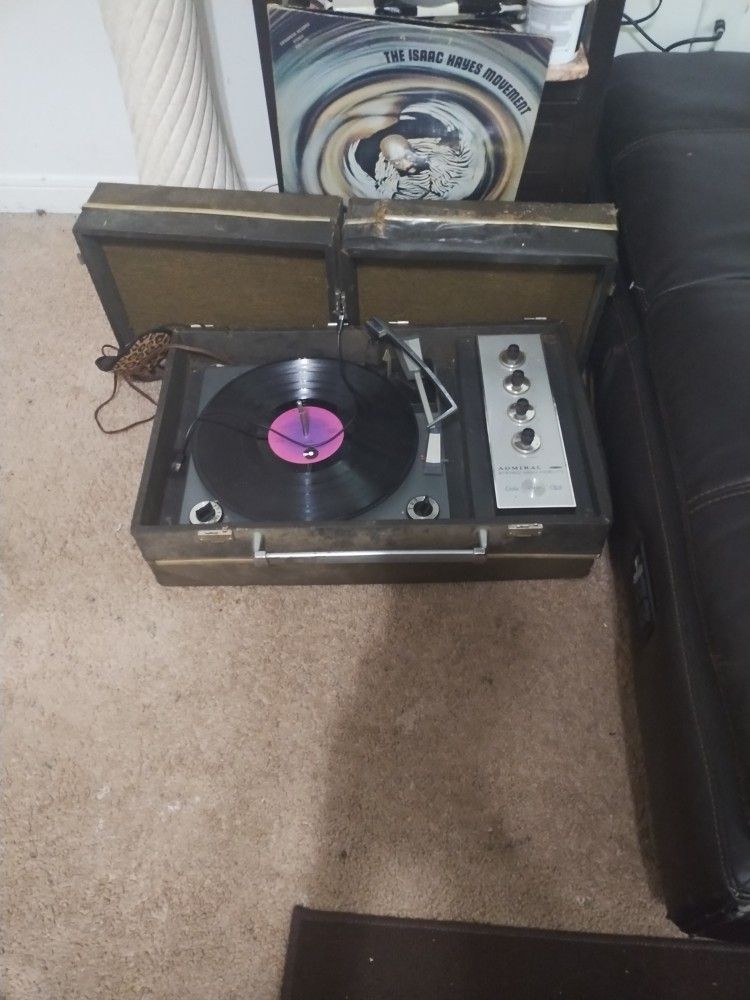 Admiral Have Daily Turntable