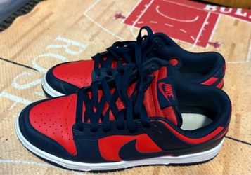 Nike Dunk Low Retro shoes in the 'University Red' and 'Obsidian' colorway 7 Youth
