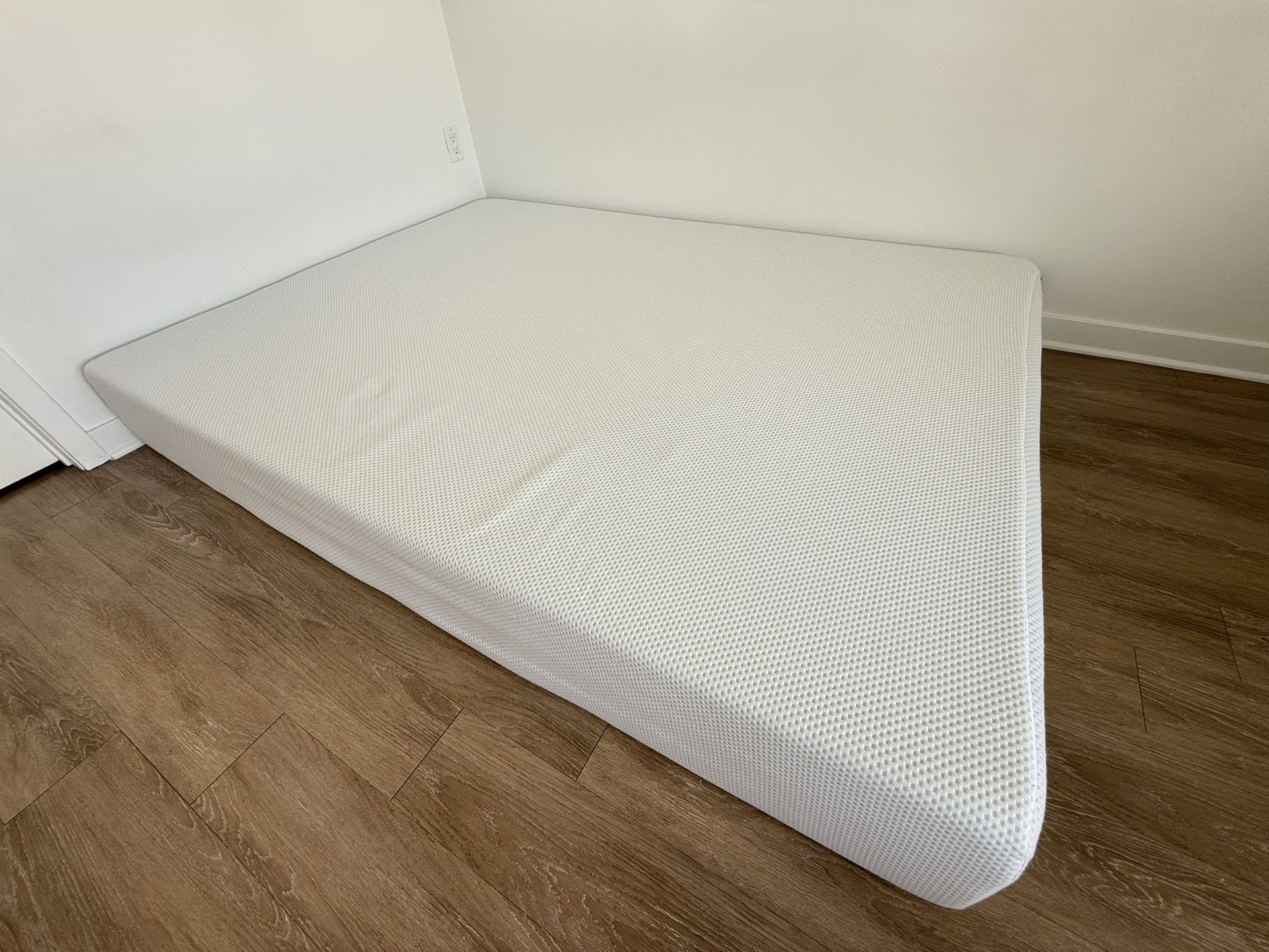 Mattress Queen size