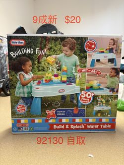 Build & Splash Water Table