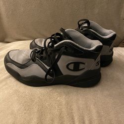Champion Men’s Size 10 Sneakers