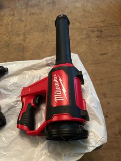 M12 Milwaukee blower
