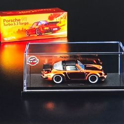 Hot Wheels Read RLC Porsche 911 Targa
