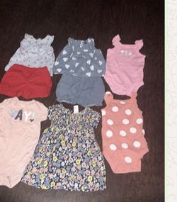 50 piezas de ropa de niña