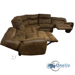 Recliner Sectional Couch Sofa **Free Delivery*