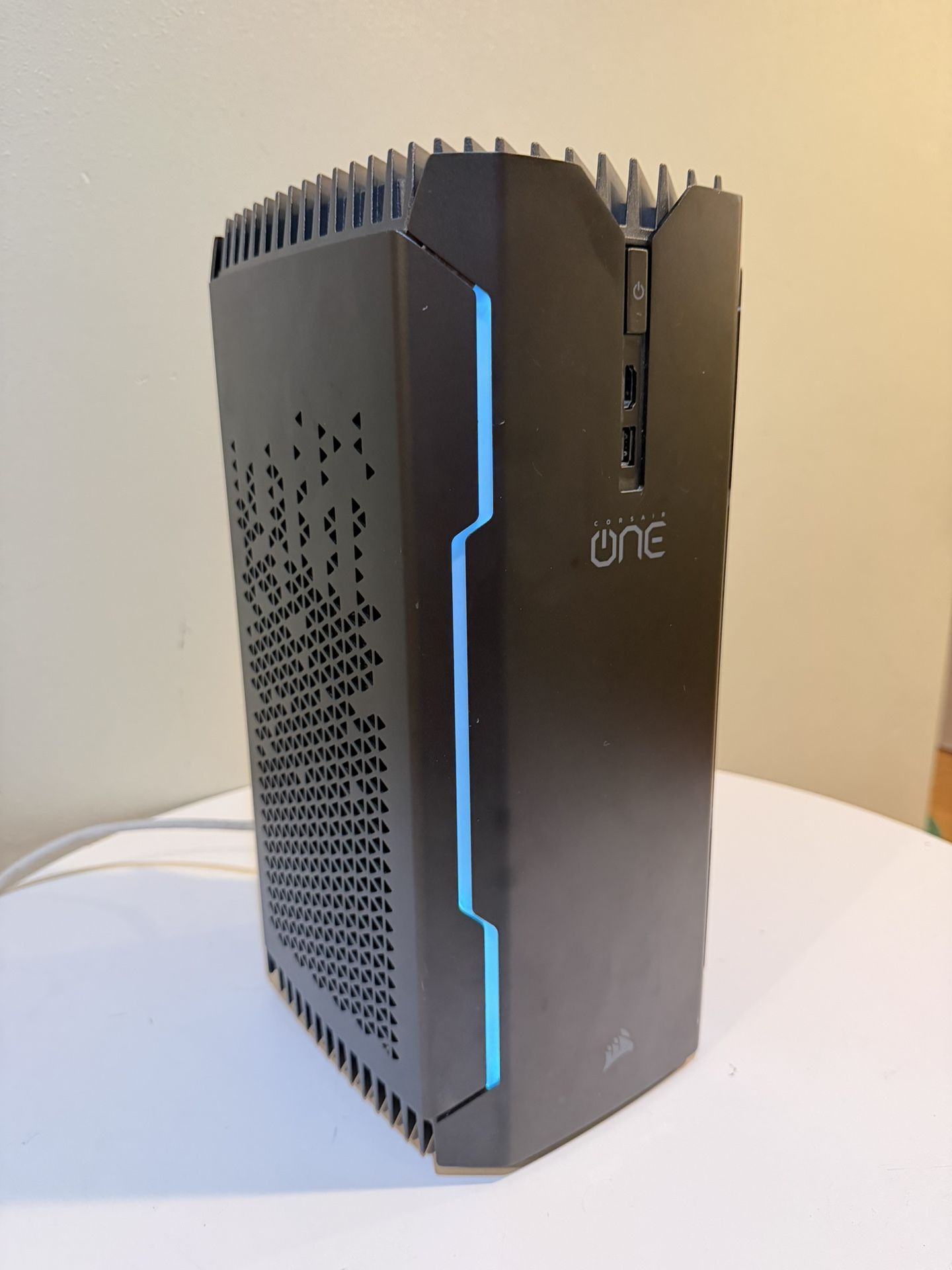 Corsair ONE Gaming PC Desktop Computer Windows 11