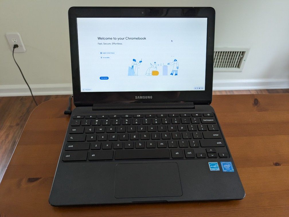 Samsung Chromebook 11.6-Inch, very clean. 