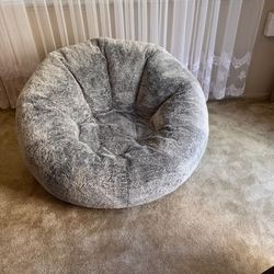 Donut Chair