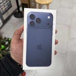 iPhone 17 Pro max Unlocked 256GB! Finance For $50 Down Payment!!