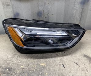 2021 2022 2023 2024 Audi Q5 Right Passenger Side Headlight OEM 80A941034H