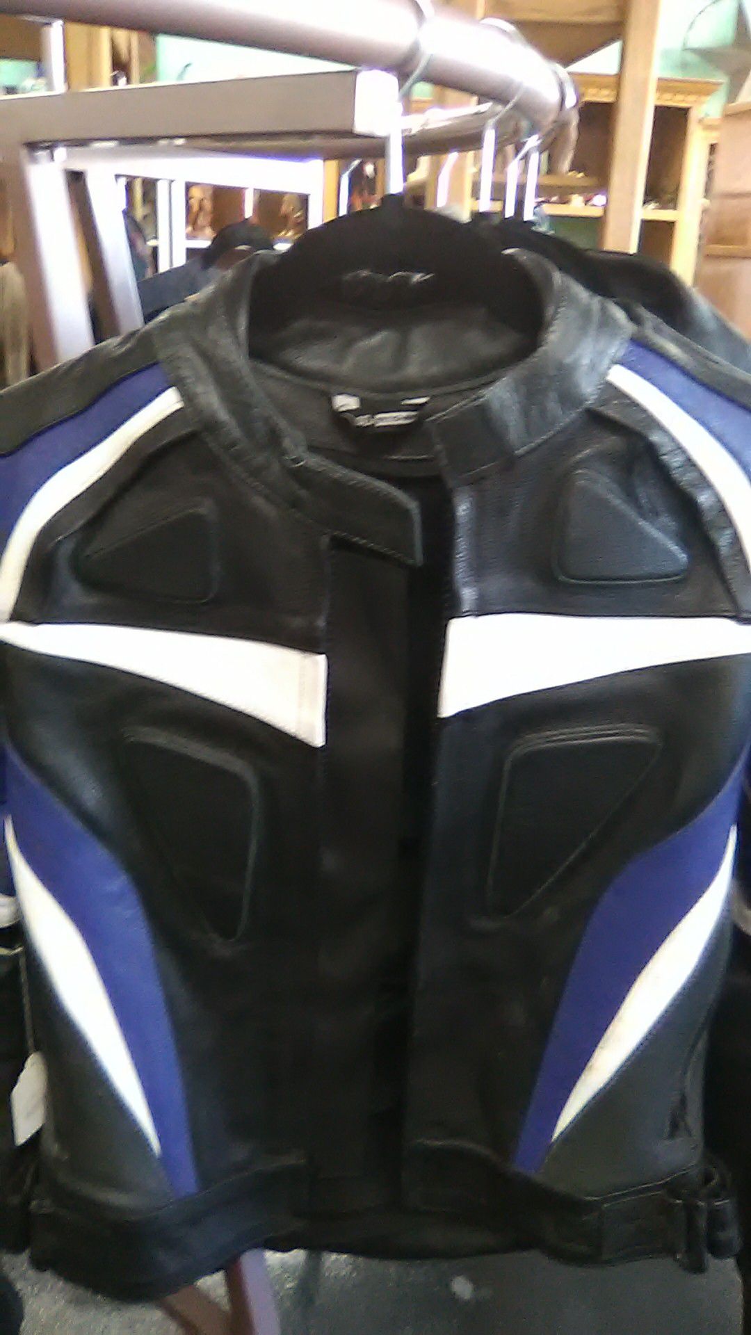Fieldsheer leather motorcycle jacketSize Small sz40
