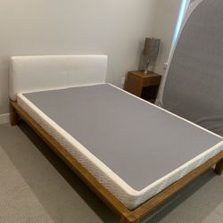 Thuma Queen Wood Bed frame 