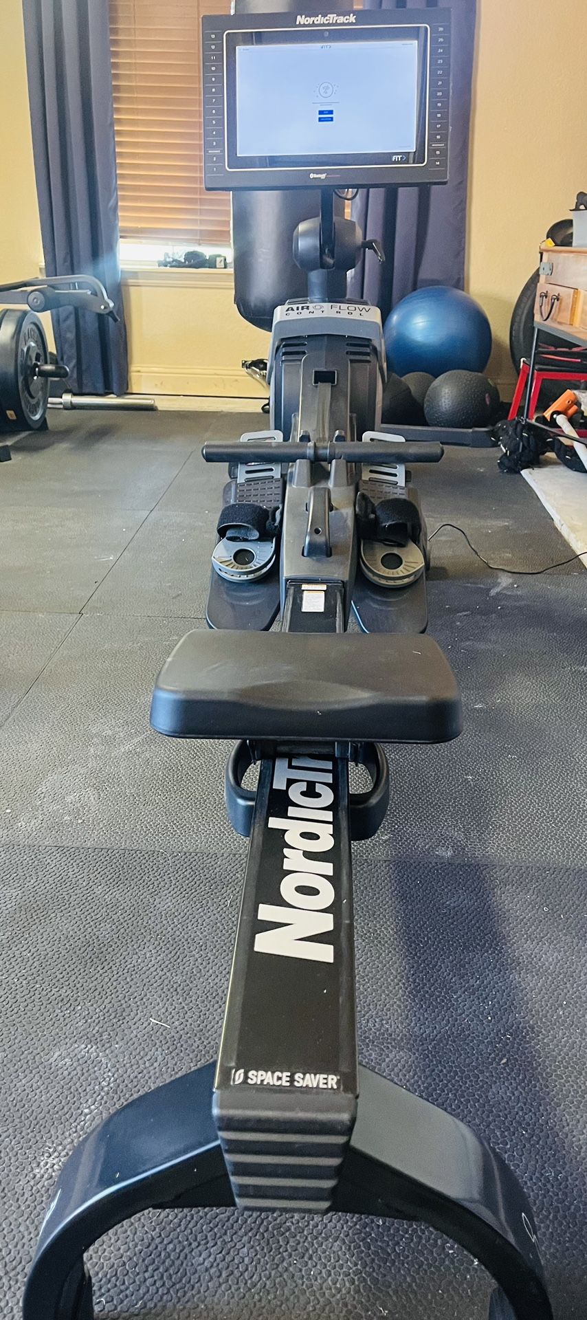 NordicTrack 700RW Rower (Like new)
