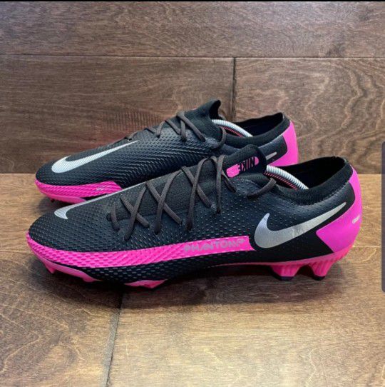 NEW Nike Phantom GT Pro FG Soccer Cleats CK8451-006 Black Pink Men's Size  12.5 for Sale in Seattle, WA - OfferUp