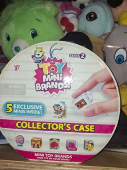 Zuru Toy Mini Brands Series 2 Collector’s Case + 12 Minis