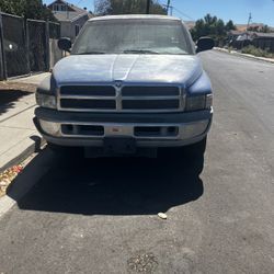 1996 Dodge Ram 1500 Asking 3k
