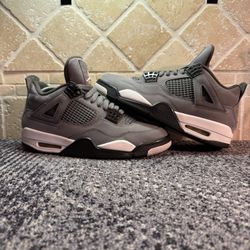 -Jordan 4s "Cool Grey" -Size 8M 