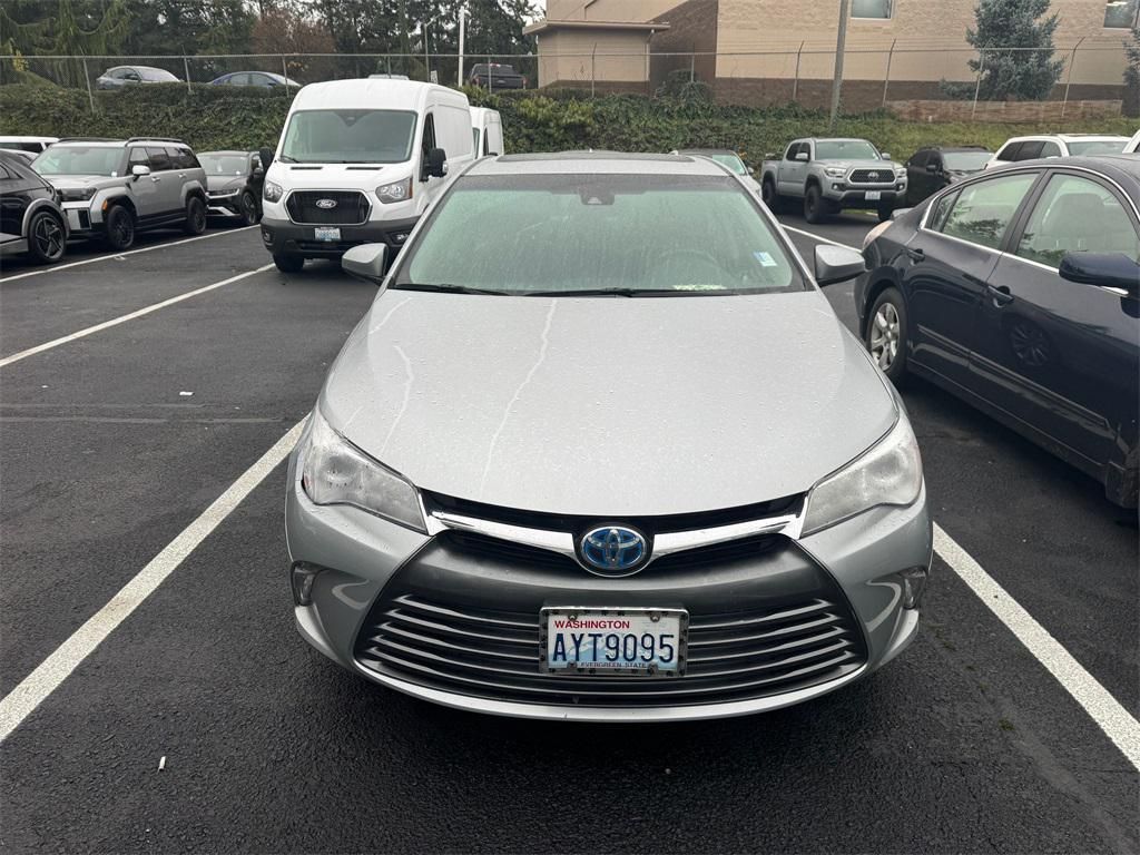 2016 Toyota Camry Hybrid