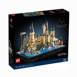 LEGO Harry Potter Hogwarts Castle and Grounds (LEGO Model: 76419)