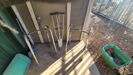 Aluminum Walkers And Crutches