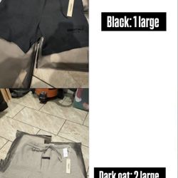 Essentials Shorts 