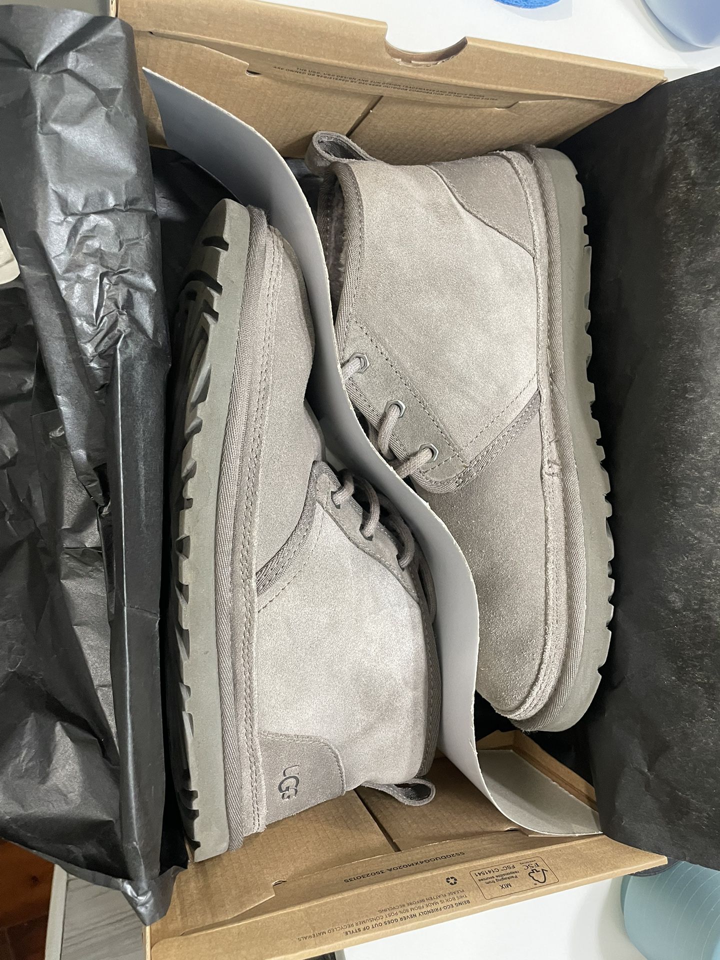 UGG Men’s Neumel Charcoal Grey