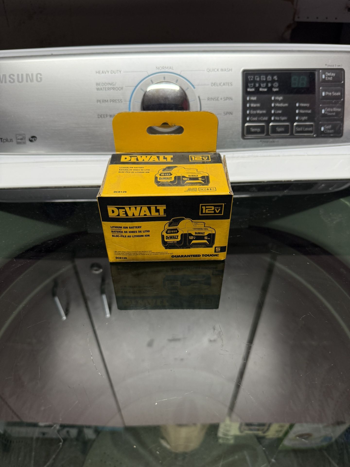 Brand New DeWalt 20 Volt 5 Ah Battery