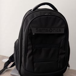 Samsonite Laptop Backpack – Excellent Condition