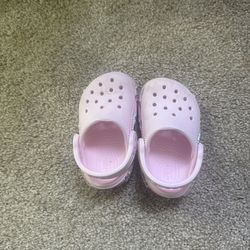 Baby crocs size 4