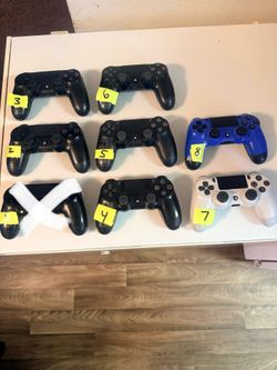 PlayStation 4 Controllers  $30  EACH  FIRM (tested) (NO TRADES)