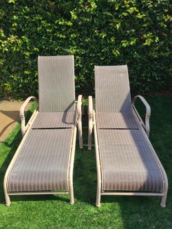 Hampton Bay Chaise Lounges