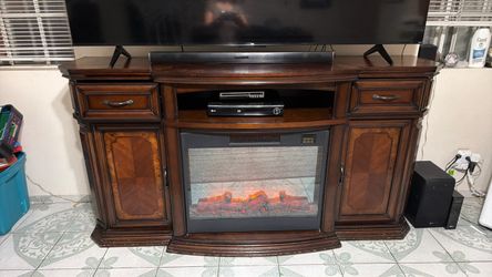 Mueble para tele  de 75’’
