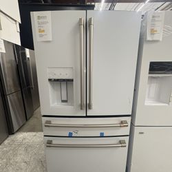 CAFE 22.3 cu. ft. Smart Four-Door French Door Refrigerator 