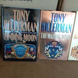 Tony Hillerman Novels