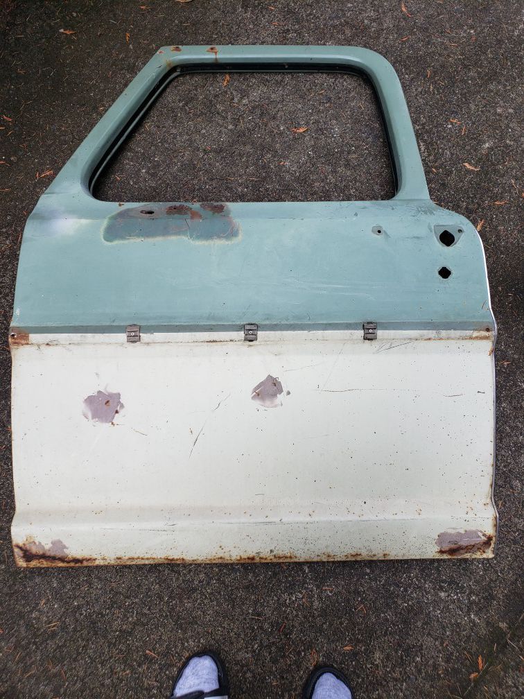 1967, 1968, 1969, 1970, 1971, 1972 F100/F250/F350 Driver's Side Door Shell (Green/Off-White)