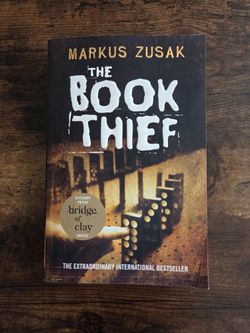 The Book Thief Paperback Book Great Condition 