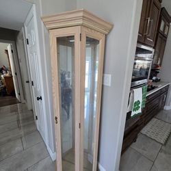 Beautiful corner piece for  displaying items