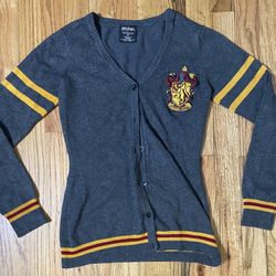 UNIVERSAL Women’s Harry Potter Gryffindor Gray Cardigan Logo Sweater Size XS