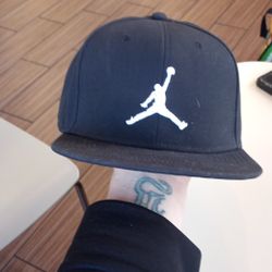Jordan Hat Snap Bak. 