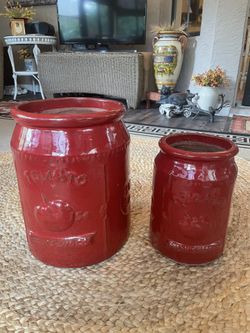 Vintage Wilke's Seed Red Early Girl Tomato Glazed Ceramic Pottery Planter 1946