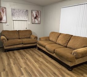 Sofa and Loveseat Set