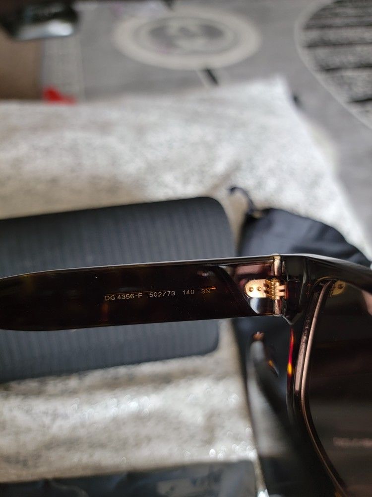 DOLCE & GABANA SUNGLASSES