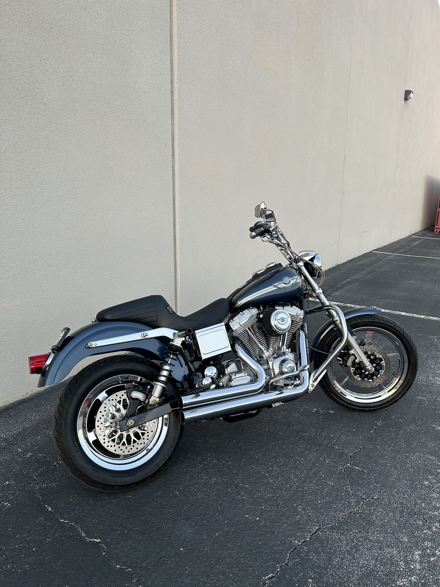 2003 Harley Davidson Dyna