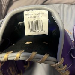 Rawlings Baseball Glove 