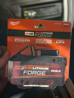 Milwaukee cx8.0 Lithium force battery