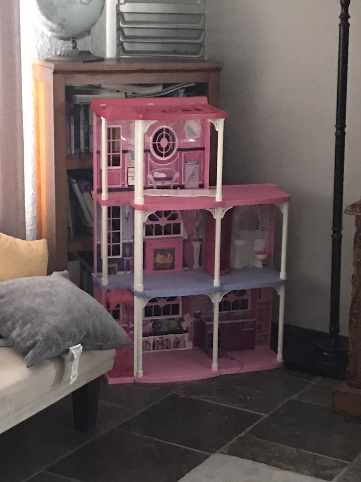 BARBIE DOLL HOUSE $100