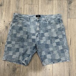 Forever 21 Plaid Mid Rise Narrow Hip Slim Leg Jean Shorts Men's Size 38 