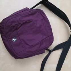 Pacsafe Metrosafe200 Anti-Theft Crossbody Bag - Purple