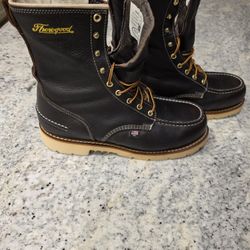 New. Thorogood 8" Boots. Never Worn.
